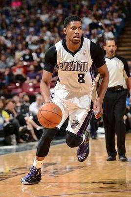 维斯塔潘失控前早有预兆！英国F1名嘴曝光其危险肢体语言